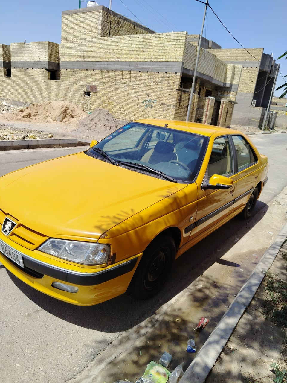 بيجو بارص 2020بيه بنيد مبدل مكينه علا السحك صدر جديد تبريد ثلج كهرباء شغاله السياره خير من الله السعر60 وبيه مجال للستفسار اتصل***********
