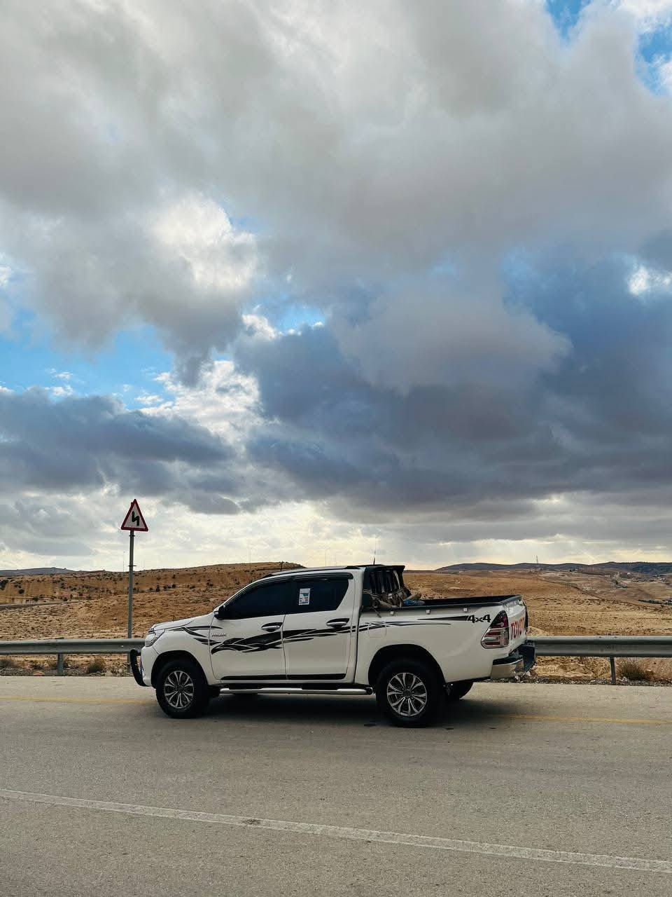 دفعه 3500
بسم الله ما شاء الله بكم تويوتا هايلوكس 2016 للبيع وارد خليجي محرك 24 فحص المحرك 60 مرخص كوشوك نظيف مشيه البكم بالصلاه على النبي ميكانيكيات نظيف موجود الله يطرح البركه لا صاحب النصيب0781336086


**إذا كنت صاحب هذا الإعلان وتريد حذفه لأي سبب، رجاءا أرسل رسالة إلى الدعم الفني**