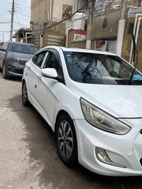 شباب اكسنت موديل2016 السياره بيها اماكن بارد وصبغ الدوسه مكينه1600دبل ...