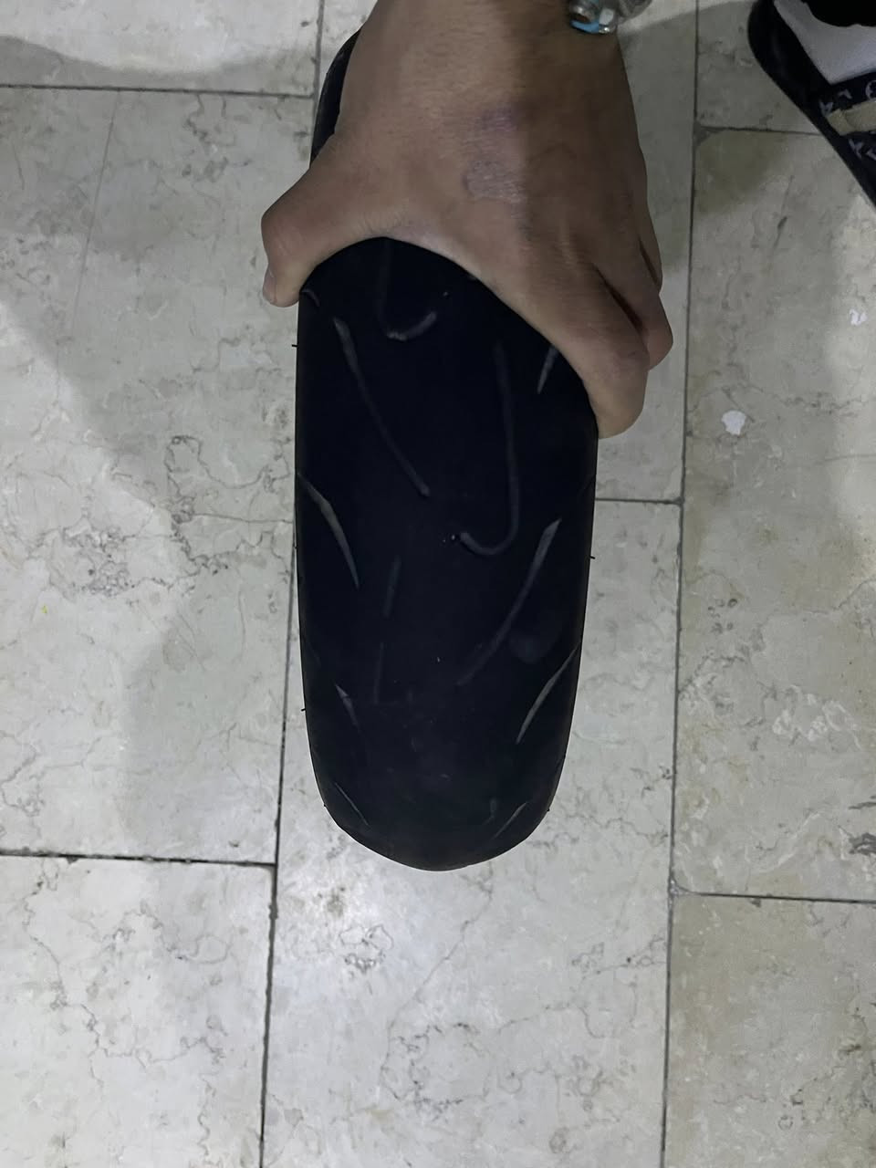 ويل GTR امامي وفلنجه رياضي وتاير جلاتين اصلي نقشة حلوه كامل واصلي السعر خاص اعيد واكرر فقط GTR


**إذا كنت صاحب هذا الإعلان وتريد حذفه لأي سبب، رجاءا أرسل رسالة إلى الدعم الفني**