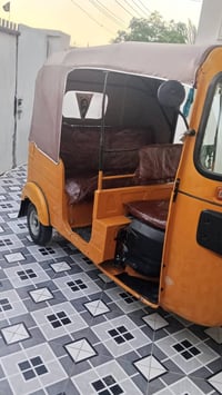 تكتك لبيع موديل 20 مكان صيطره الشعب القديمه سعر خاص  07806958565