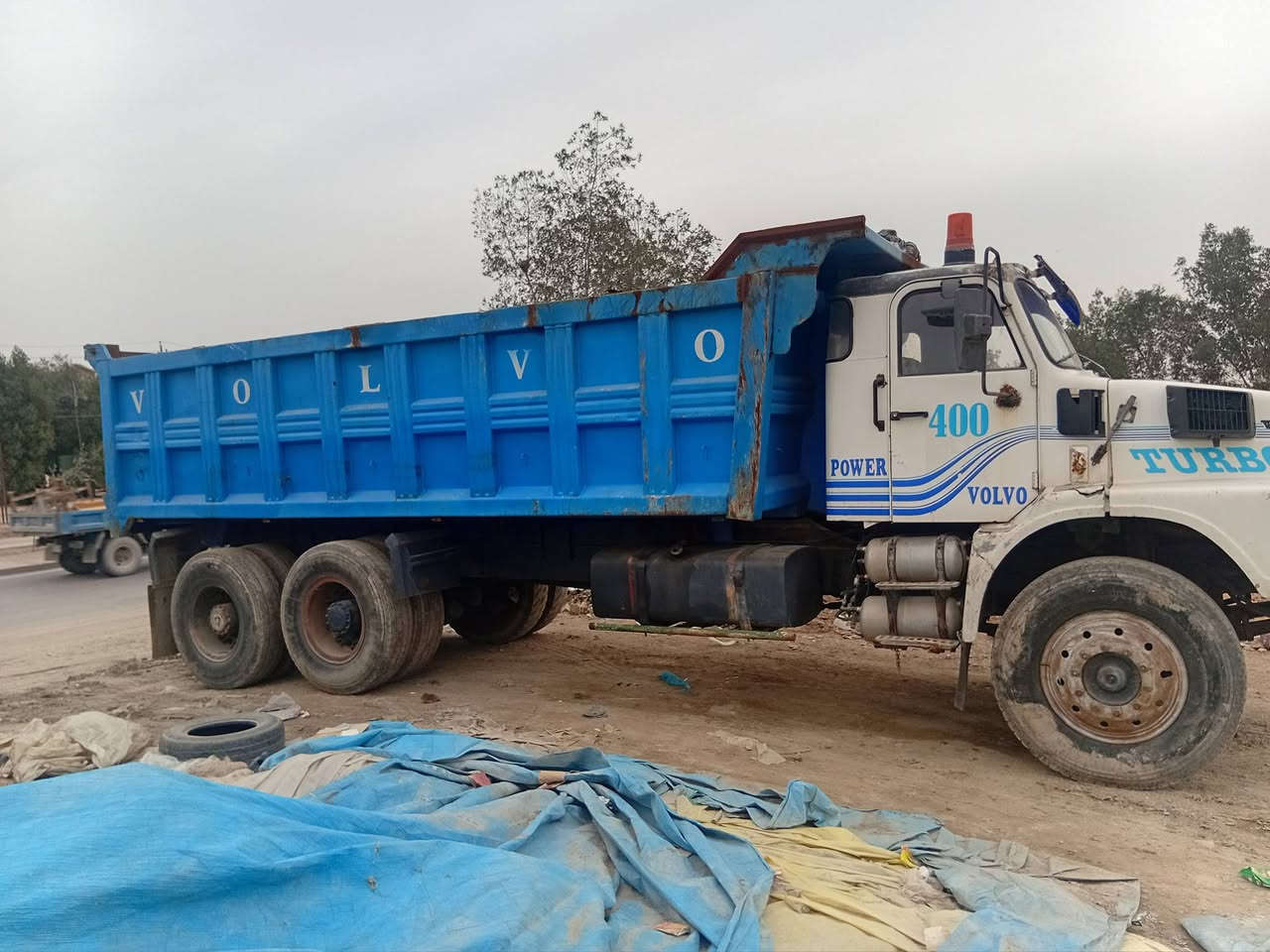 فالفو للبيع موديل1989  لاتصال ***********
