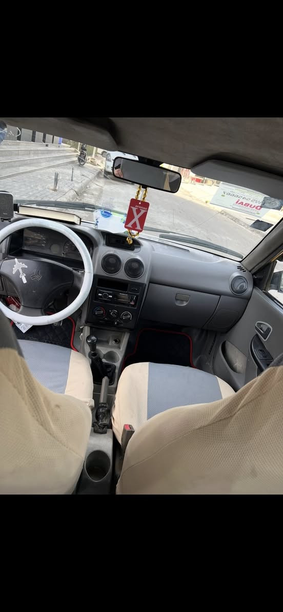 سايبا موديل 2015
اصل صفره ومصبوغه ابيض خصوصي  يعني صبغ اصولي سنويه تقره ابيض ..كير محرك خير من الله   شرط لا تنقيص ولا تبخير شواصي شركه ما ملعوب بيهن 
تبريد ثلج.. تدفئة  شغاله حداية السيارة جديدة تخم تاير دوشمه جديده الرقم الجديد الدولي السيارة بأسمي تحويل نفس اليوم.. بيها سستم  صوت  مخيف  مكان السياره بغداد العامريه سياره خير من الله وبالعافيه على الياخذها السعر 38وبيها  مجال بسيط للشراي  ما متواجد فيس فقط اتصال 
***********
