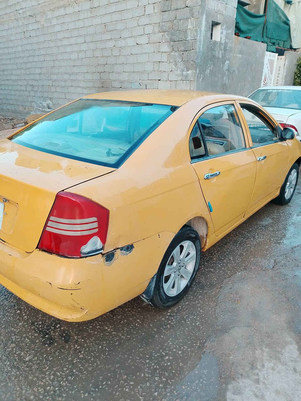 ايفان للبيع بسعر 20ورقه التفاصيل على الرقم ***********
