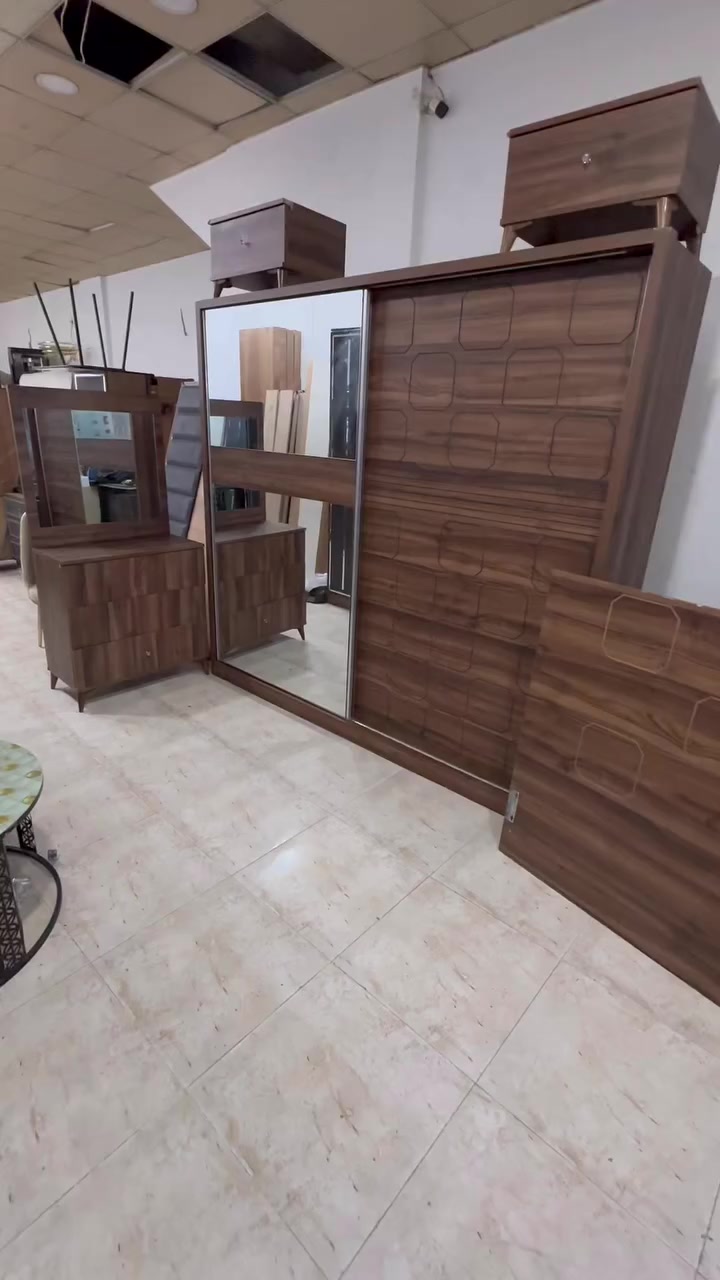 سسسعر 190 الف فقط 5 قطع ع قرب مجدي مول 
***********
واتس
