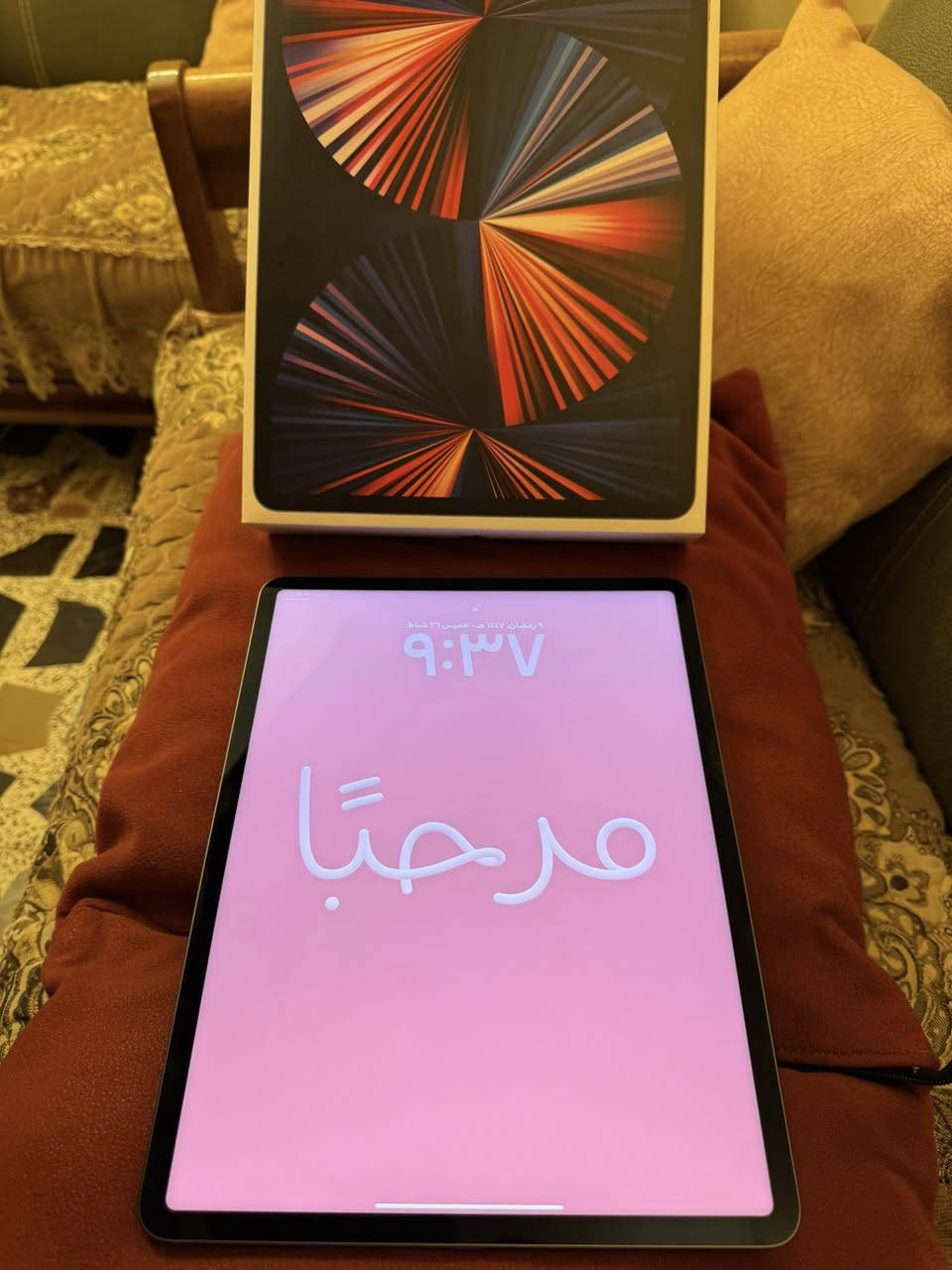 📱 للبيع — iPad Pro 12.9 inch بحالة ممتازة ✨
جهاز نظيف جداً، استخدام شخصي وخفيف، بدون أي مشاكل أو أعطال.
الشاشة واضحة 100%، البطارية ممتازة، والأداء سريع جداً 🔥

المواصفات:
• الحجم: 12.9 إنج
• اللون : (رصاصي طافي)
• السعة: (256GB)

كلشي من المحتويات اللي تجي ويه الجهاز الكارتونه والشاحنه واللصقات حته جيس الايباد موجود 

السعر: (000 700 الف دينار )
قابل للتفاوض بشكل بسيط

اللي مهتم يتصل على الرقم  :    
 0772 179 8914
متوفر واتساب
