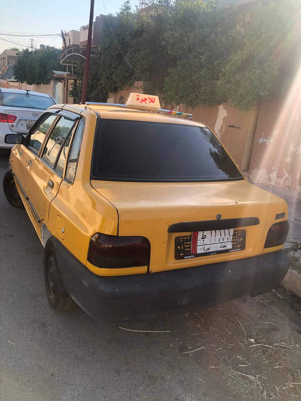 للبيع ٢٠١٠
صبغ حزام بدون ضرر مشروع وطني 
سياره جاهزه مكاني موصل سعر ٢٥ وبيها مجال
*********** واتساب
