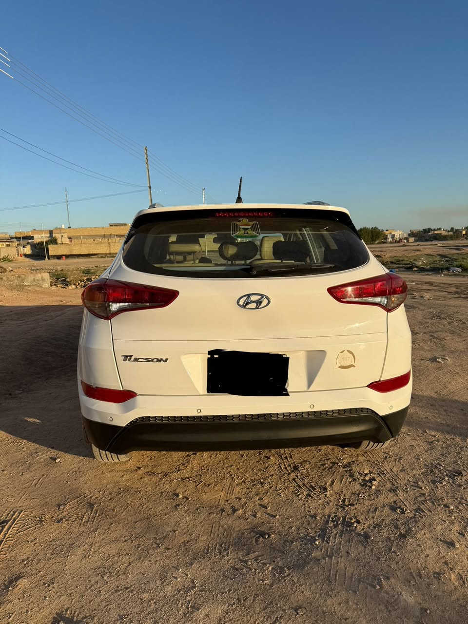 السلام عليكم
توسان ٢٠١٦ شكل ال ٢٠١٨ خليجي مكفولة من كلشي ما عدا بارد زغير بركن البنيد باسمي رقمها نجف 
مكاني النجف - الحيدرية 
‏‭٠٧٨١ ٢٩٧ ٢٥١١
