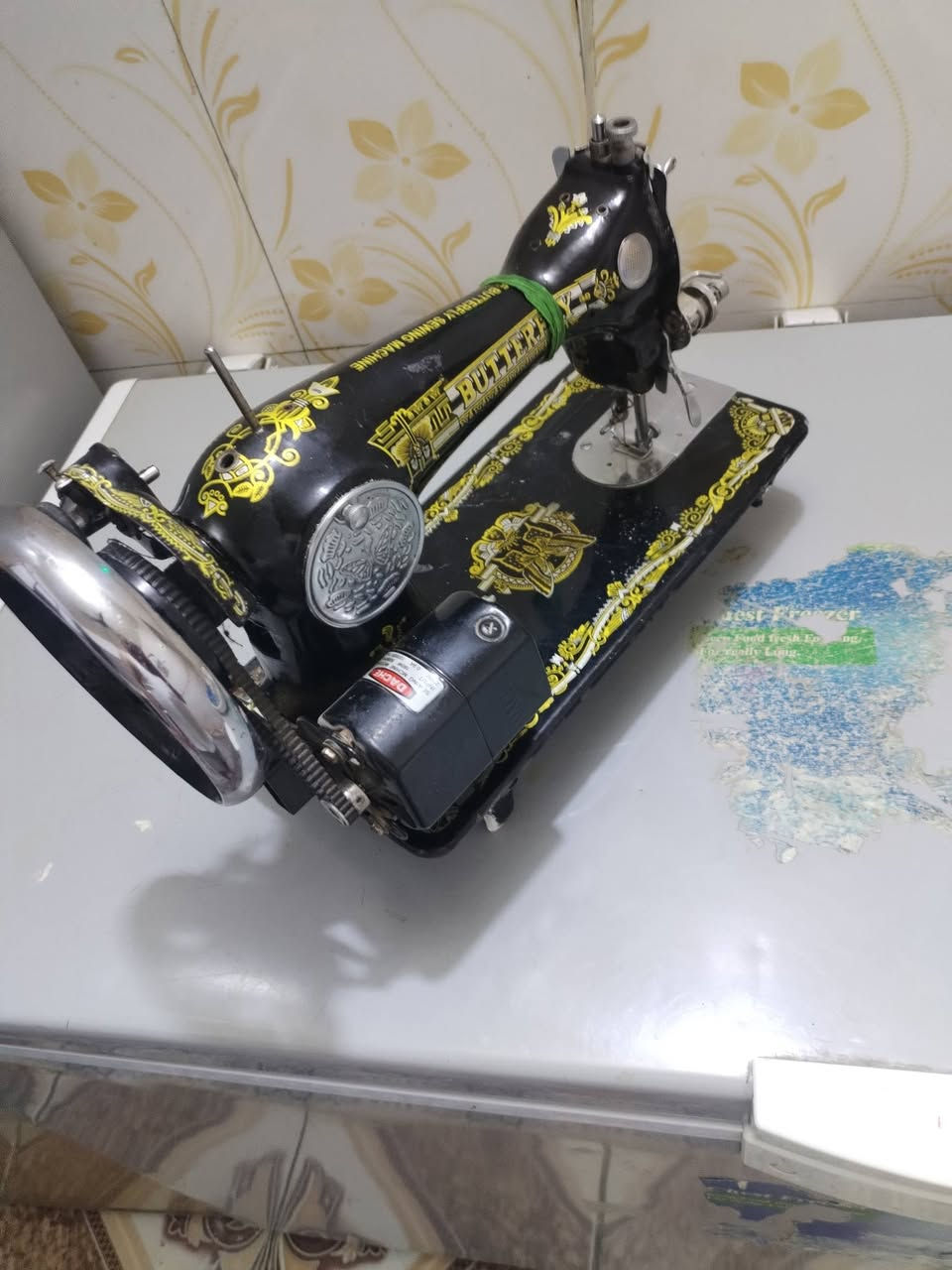 مكينه جديده هيه وميزها البيع ب 100


**إذا كنت صاحب هذا الإعلان وتريد حذفه لأي سبب، رجاءا أرسل رسالة إلى الدعم الفني**