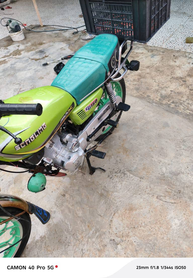 سفانه24
السعر 700وبي مجال 
موقعه ديالى بعقوبة المفرك 
مابي اي نقص فقط بس الشاشه واكفه 
محرك مامفتوح اسبانه مامدود علي 
شباب اني مكلف بل نشر فقط لحد يراسني 
صاحب الموطور مذكور ابو مسك


**إذا كنت صاحب هذا الإعلان وتريد حذفه لأي سبب، رجاءا أرسل رسالة إلى الدعم الفني**