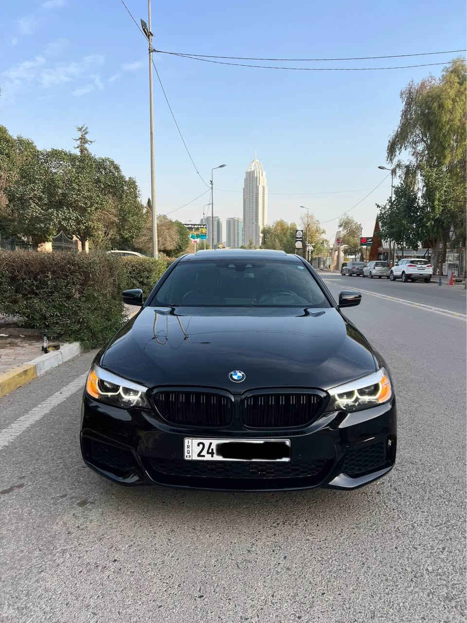 Bmw 530i 2018 sport line 
فول مواصفات ١/١ 
داتاشو 
سلايت 
داخل ليد 
كشنات ٧٠٠ 
ضرر سيارة بنيد مبدل بيلاد 
نص باب و نص جاملغ صبغ بدون دواخل 
فعص سنوية هزة كل جيديد 
مكان اربيل 
سعر خاص 
*********** واتساب موجود أربيل, العراق
