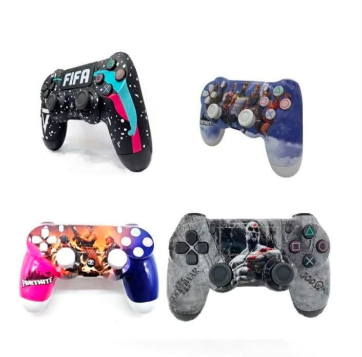 جويستك بلي فور 4 مخصصة بتصاميم مستوحاة من ألعاب شهيرة مثل FIFA، Fortnite، وSpider-Man.).تتميز التصاميم برسومات ملونة وزاهية

السعر: 28 شامل التوصيل ✅


**إذا كنت صاحب هذا الإعلان وتريد حذفه لأي سبب، رجاءا أرسل رسالة إلى الدعم الفني**