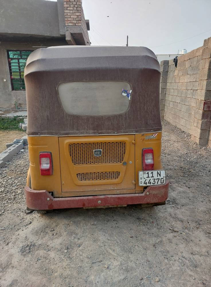 سلام عليكم تكتك لبيع موديل ٢١ نضيفه كلش لمكان بغداد مامتواجد خاص تصل ودلل ***********
