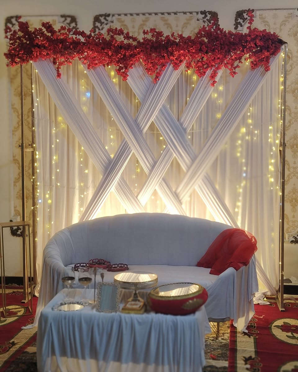 لحكو لحكو #عروض  عروض #عروض 🎯🎯 
 على أكثر من ٥٠ دزاين  راسلونه وتدللون 
 تجهيز الكوشات عقد قران  تزين حدايق خارجيه
واحنه ووثائق عقد قران تجهيز مناسبات طعام 
حجز مسبق  فقط العليكم اختارو الموديل اليعجبكم 
والباقي علينه وكوشه وتزين كامل من ميز وتفاصيله كامله حسب مناسبتكم 
 وبوفيهات الطعام وثيمات اعياد الميلاد والكراسي والطاولات والافتتاحيات والخيم وحفلات التخرج وتزيين  طاولات المطاعم وغرف النوم جميع المناسبات من A الى Z شركتنا متخصصه بميدان المناسبات وحسب طلبكم للاستفسار اكثر
 ***********
***********
واتساب او مراسله الصفحه
#حبيبتي #حبات #حبيبي #حبيت 
#حنه_عروس #مهر #فراشه #خطوبة
#اعياد #نورس #خطوبة #زفه #زفات_عرايس 
#حبيبتي🎼 #حبيبتي_انتي
