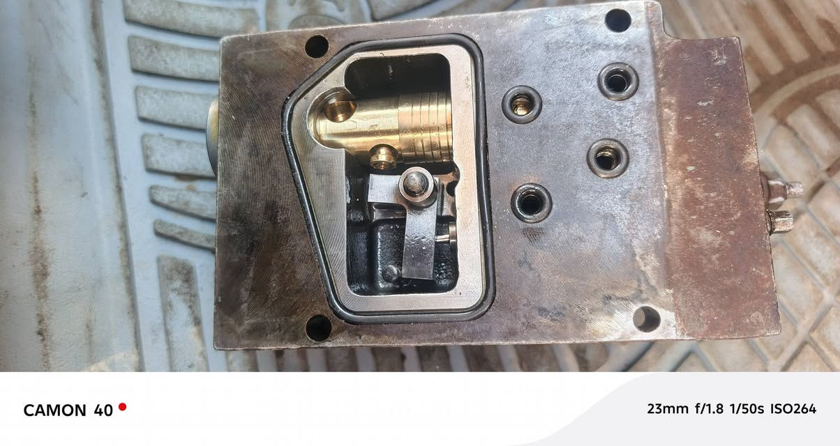 كلاتور حفارة لبهير  للبيع
سعر ٢٠ ورقة قفل 
***********
