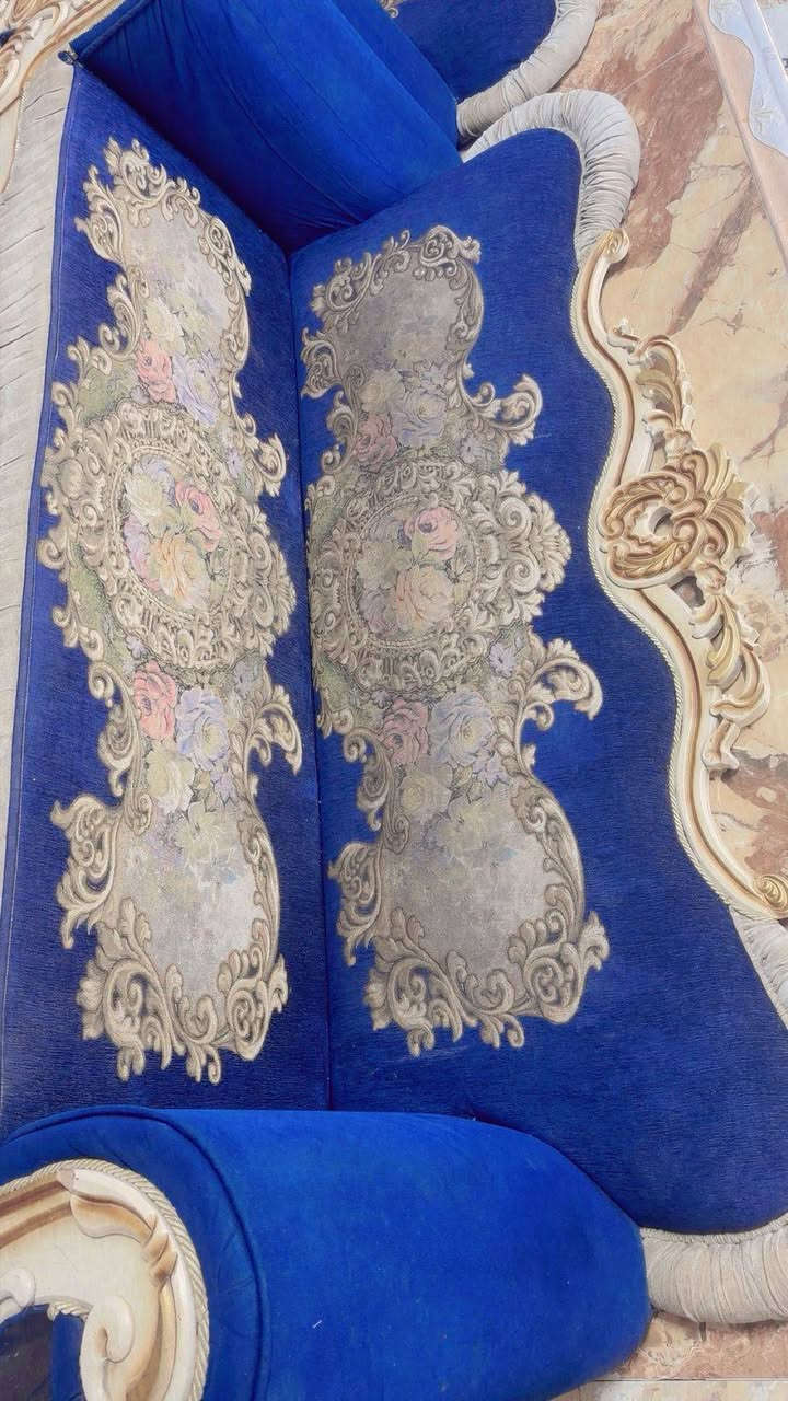 تخم تسكام  10 مقاعد نضيف مابي ضرر.
بغداد
0770 013 9255
