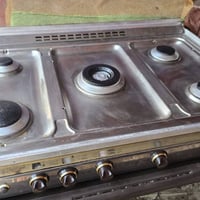 من رخصه الأدمن طباخ كريازي مصري نظيف اخو الجديد شرط الفحص سعره ٢٢٥الف ...