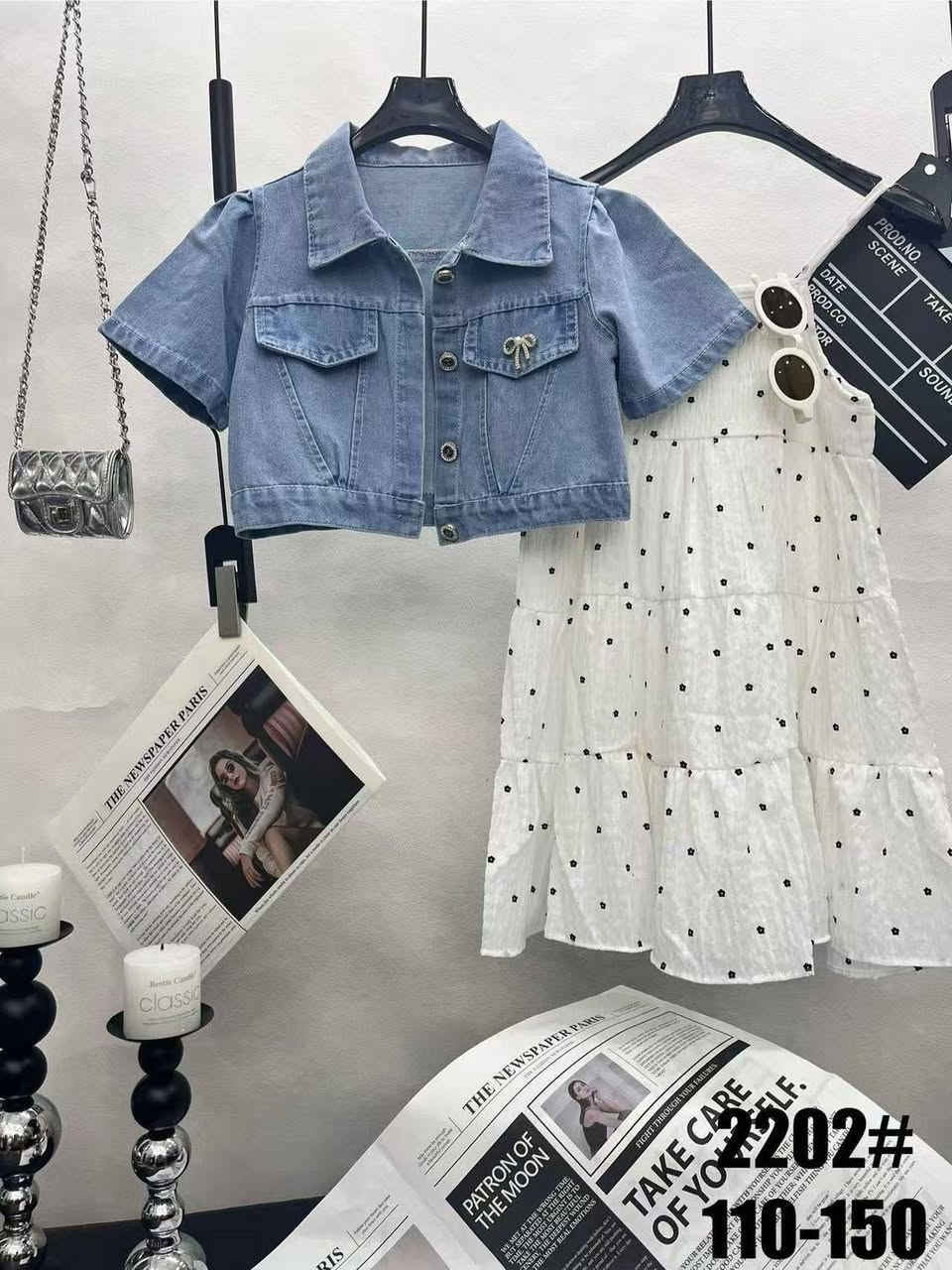 فستان قطعتين خامه اوربيه درجه اولى 😍😍😍 
قياسات من 4 سنه الى 10 سنه
السعر 25 الف فقط 😃😃😃 
العنوان ديالى المقدادية حي المعلمين شارع المخضر مجمع العزاوي 
توجد خدمه توصيل 🚙🚙🚙


**إذا كنت صاحب هذا الإعلان وتريد حذفه لأي سبب، رجاءا أرسل رسالة إلى الدعم الفني**