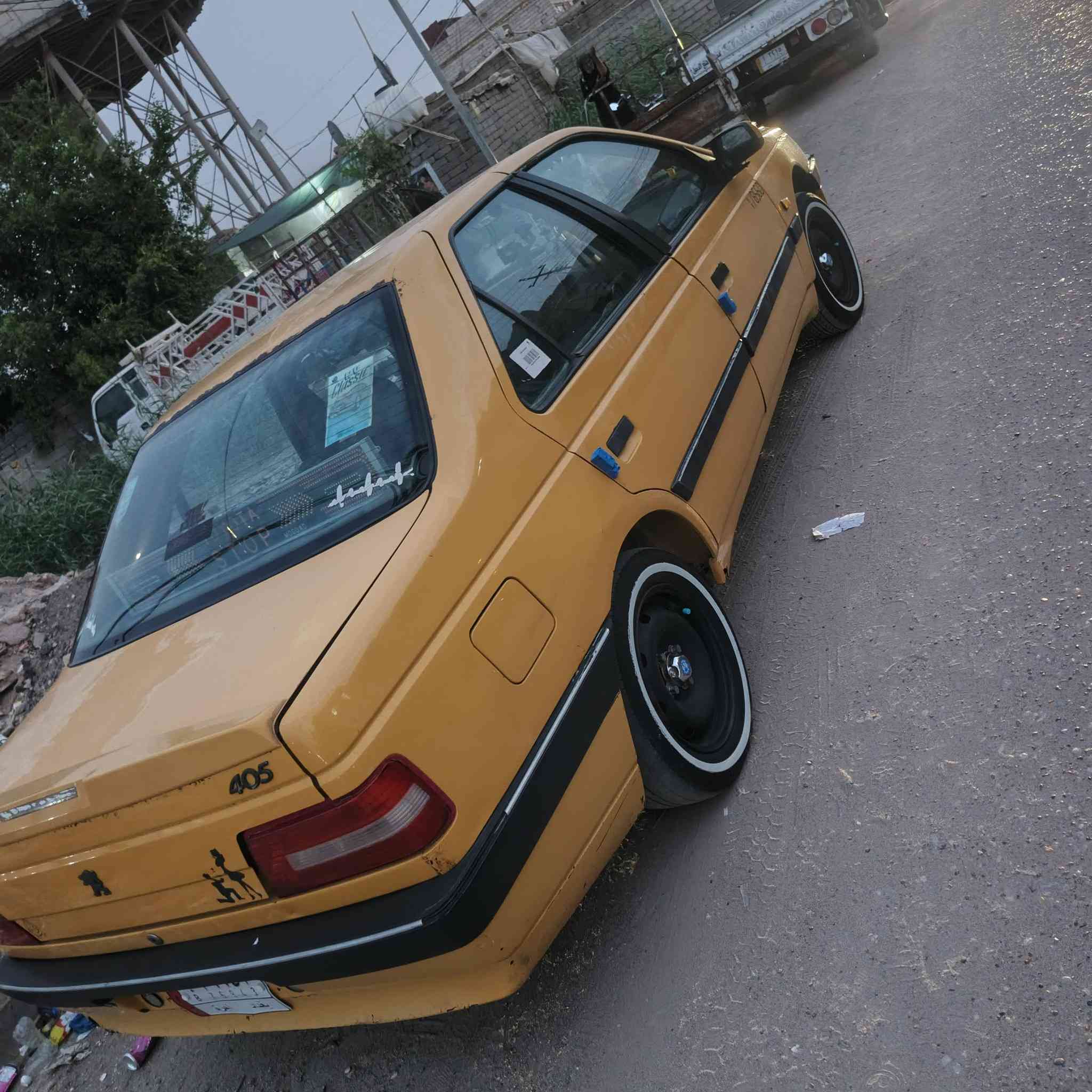 سلام عليكم  بيجو باس405 مديل 2012 سيره جاهزه 
حديه جديده تخم تاير جديد مكنه بل كرتون توني شاته 
ناصريه المركز سعر علرقم خاص ما متوجد 
***********
