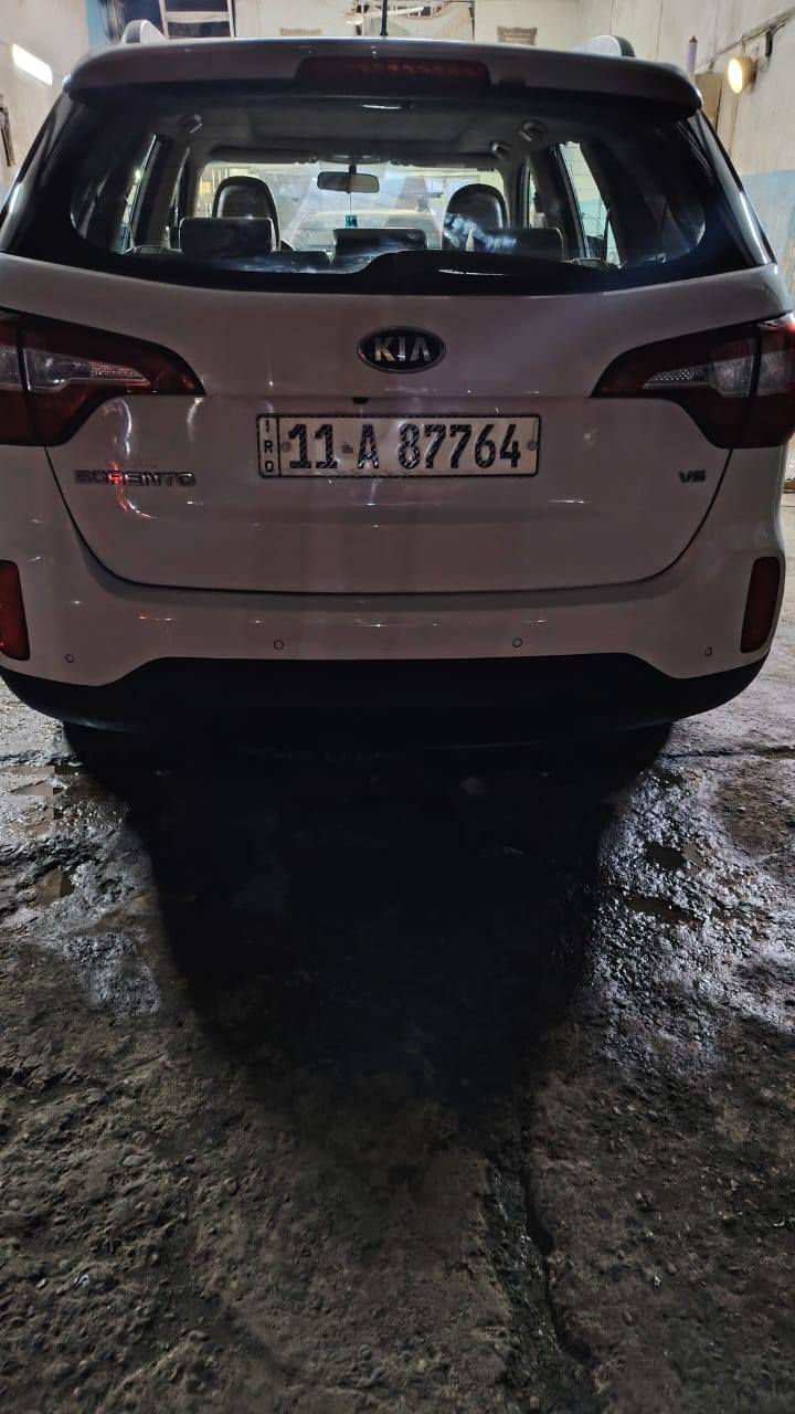 السلام عليكم
كيا سورنتو موديل ٢٠١٣ فول مواصفات ١/١
مكفوله كفاله عامه سونار مرفق بالمنشور
محرك V6
مكان السيارة بغداد السيديه تقاطع درويش
رقم الهاتف ***********
السعر ١٨٣ وبيهة مجال
