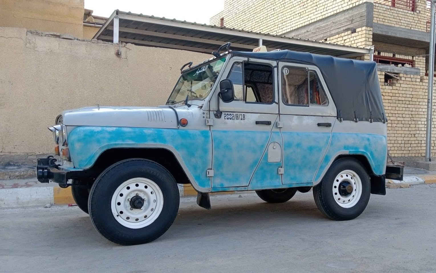 السلام عليكم من رخصت الادمن
2001 للبيع
***********
