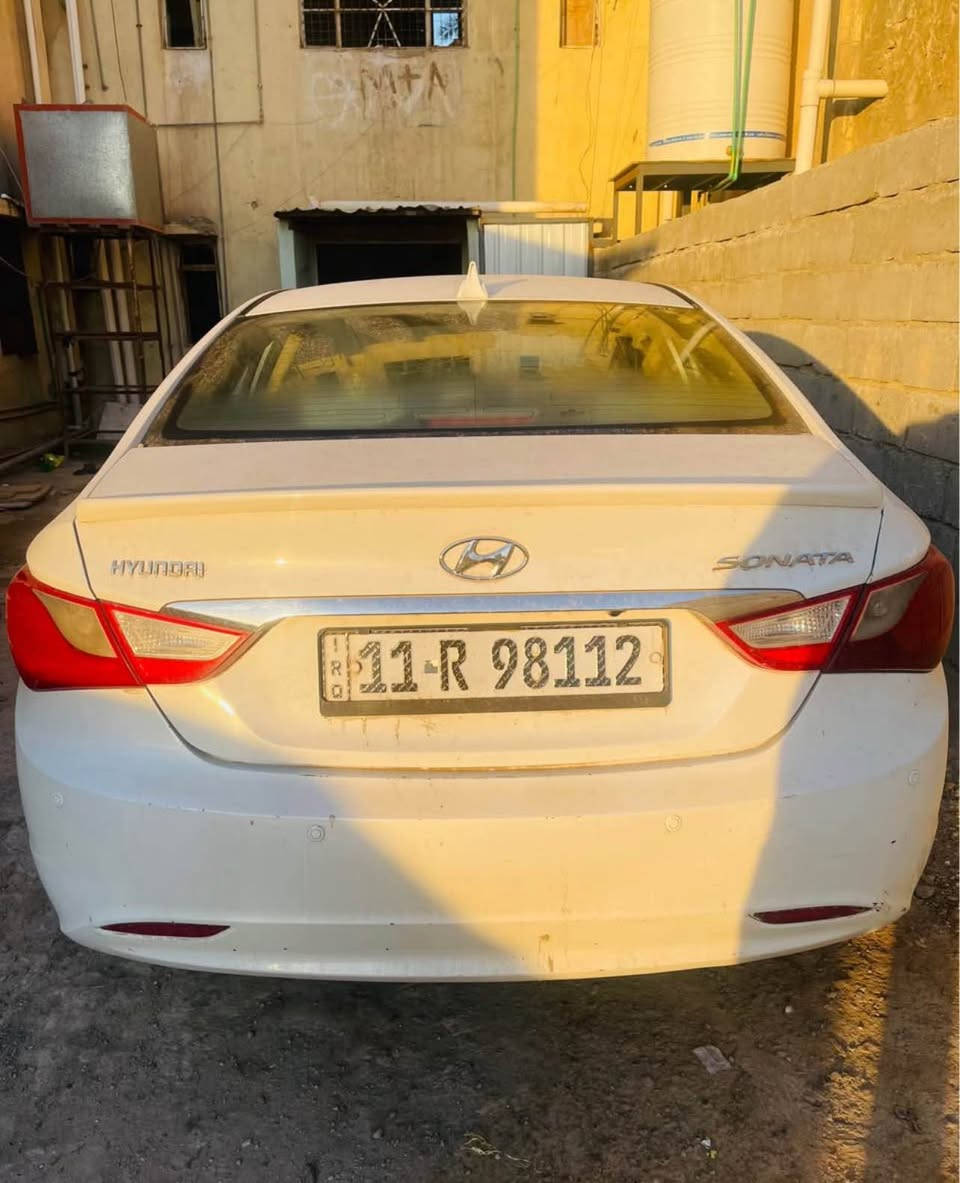 سوناتا 2012 
 محرك 2400 اربعة سلندر نظيف مكفول
كير مكفول
للاستفسار واتساب ‭٠٧٨١ ٥١١ ٧٨٧٥‬ بغداد, العراق
