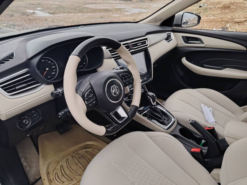 بۆ فرۆشتن MG5 مۆدێلی 2024 ستاندارپلاس شاشە و کامێراو ئۆ تۆ بێ بۆیاخ 16هە زار رۆیشتووە سعری 105 گە ڵا وکە مێك معاملا ژمارەی خاوەن *********** لە سلێمانیم السليمانية, العراق
