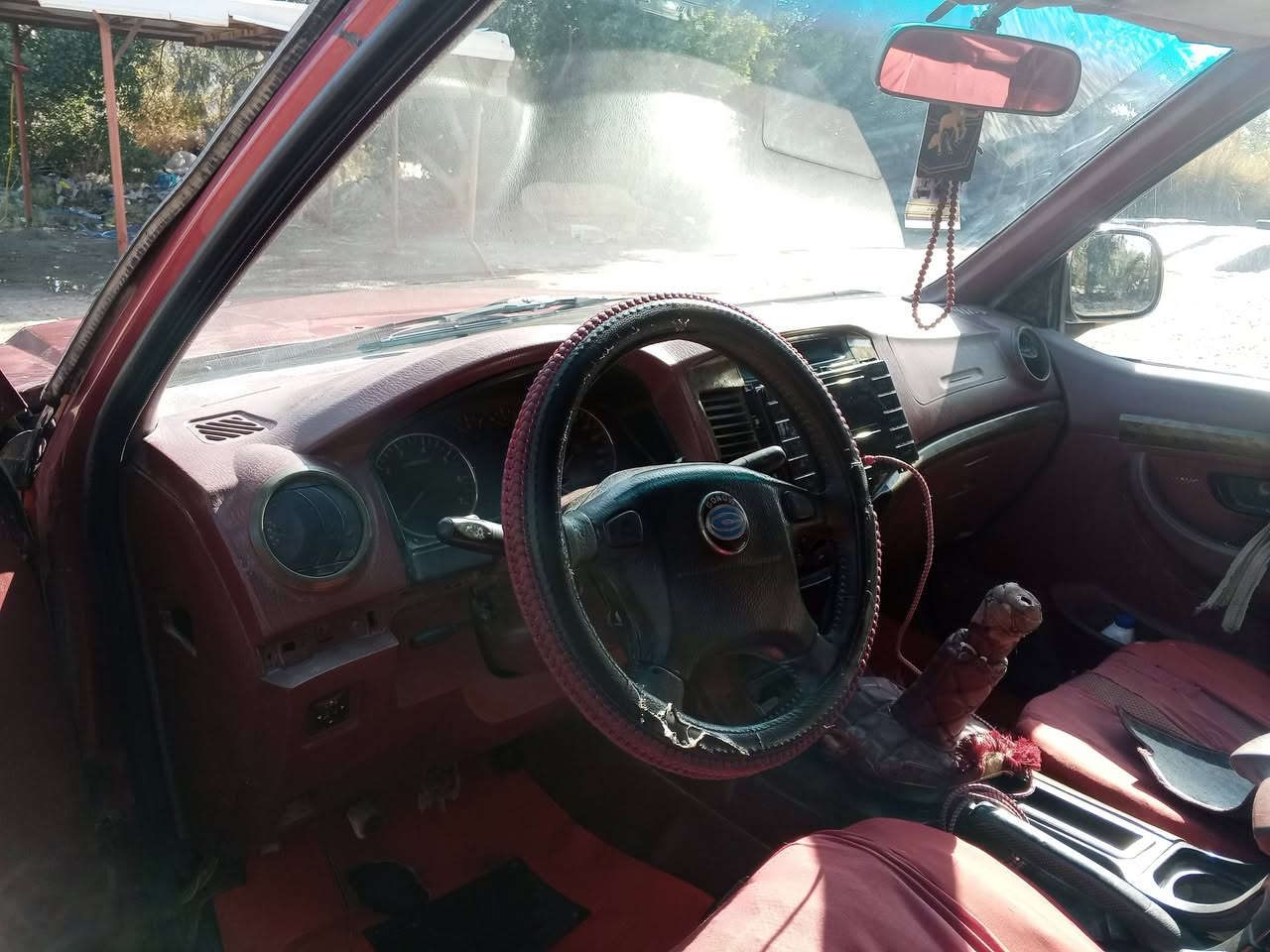 سلام عليكم بيكم كنوه رقم اصفر موديل 10 رقم مثنى محرك ينقص تخم تاير حداديه جديده مكان سماوه ***********سعر 30وبيهه مجال
