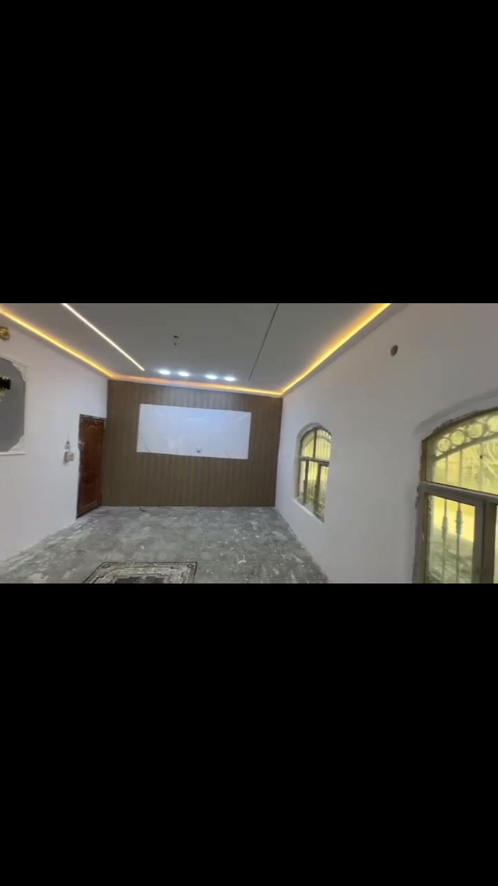 قبل وبعد العمل عمل استقبال جبس بورد اناره بروفايل
اخفاءالسيراميك واضافه اناره جديده
زين العابدين الصباغ لديكور والاصباغ
***********
