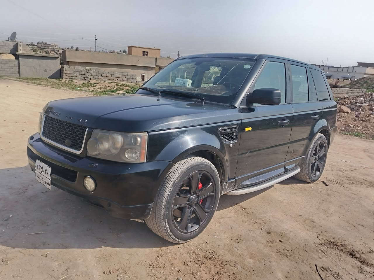 رانج موديل 2013 خليجي  محرك كير تيوته  لكزز جاهزه شقاله  سياره كفاله من الصبغ والكص بيع او مراوس حسب القناعه
العنوان الشرقاط
***********
