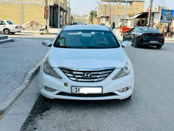 سلام عليكم 
السعر 105
سوناتا مديل ٢٠١٢ خليجي
فول عده الفتحه 
سياره كفاله عامه ضربه بارد صبغ تبديل 🤩🤩
عده قطعه وحده كلير
سياره جديده كلش  تاخذهه  تترحملي
سياره شاشه تبريد ثلج
حساس خلفي تحكم ستيرن 
لون يخبل مميز 
سياره مال بيت وتحفه 😊😊
***********
العنوان بصره الهوير
