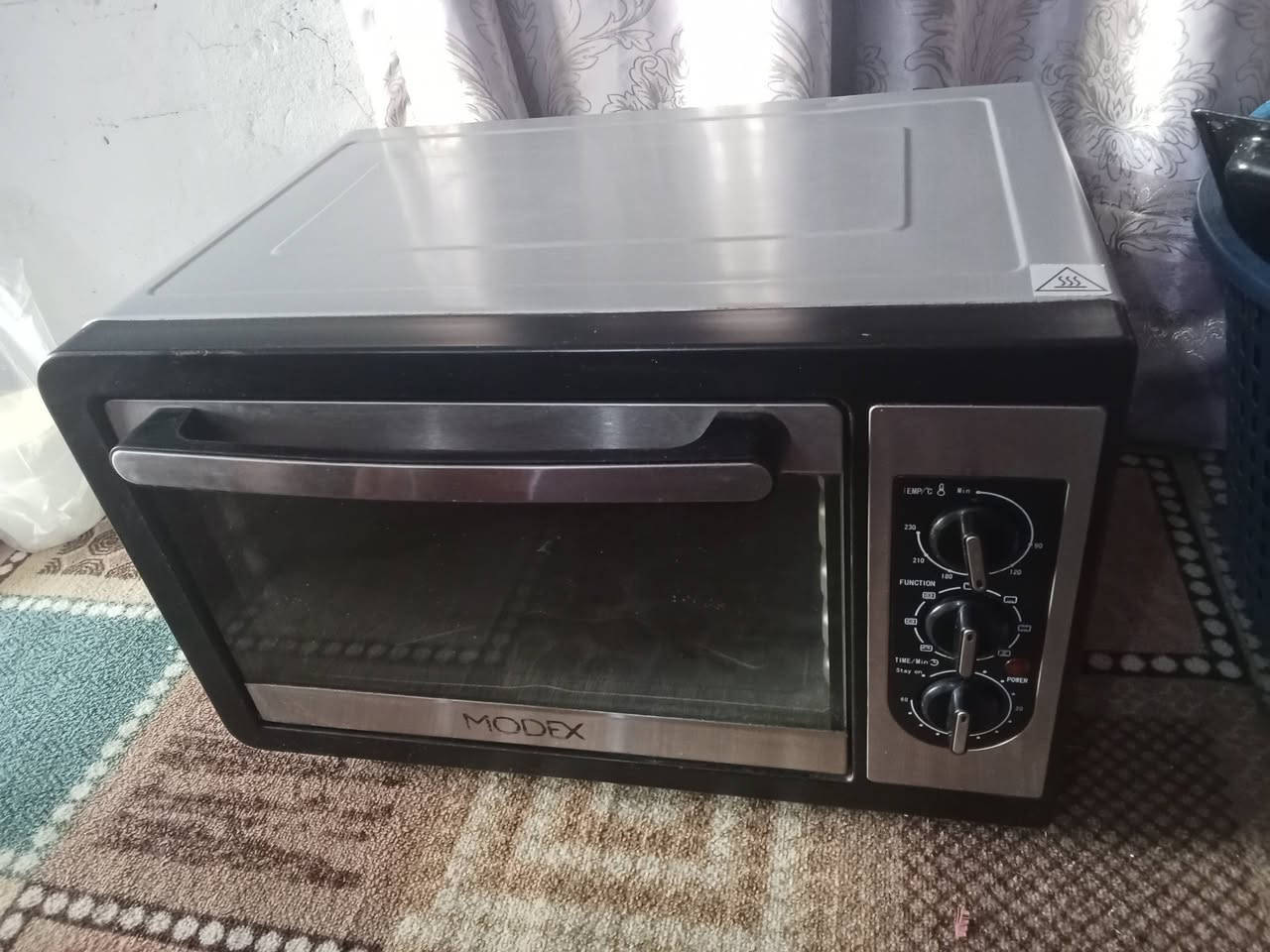 اوفن شوي نضيف اصلي
السعر 35 مكان الديوانية


**إذا كنت صاحب هذا الإعلان وتريد حذفه لأي سبب، رجاءا أرسل رسالة إلى الدعم الفني**