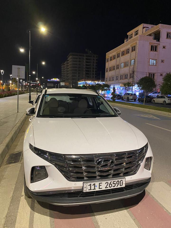 السلام عليكم
للبيع او مراوس بشي اقل 
هونداي توسان خليجي 2024
ماشية 32 الف كيلو
مواصفات فول عدى الفتحة 
- المقاعد الامامية 2 كهرباء
- مثبت سرعه 
- مانع تزحلق 
- بصمه تشغيل ، ابواب بصمه
- تشغيل عن بعد
- تبريد قطعتين امامي- خلفي
- بلوجكتر زوايه ميته مع حركه الستيرن
بيها تغليف كشنات جلد
محرك 2.000 دوش
بيها صبغ بالصندوق بسبب طخه خفيفة موضحة بالسونار،غيرها السيارة مكفولة
السعر 205 ورقة يعني شدتين و5 اوراق
مكان السيارة بغداد-حي الجامعه
***********
