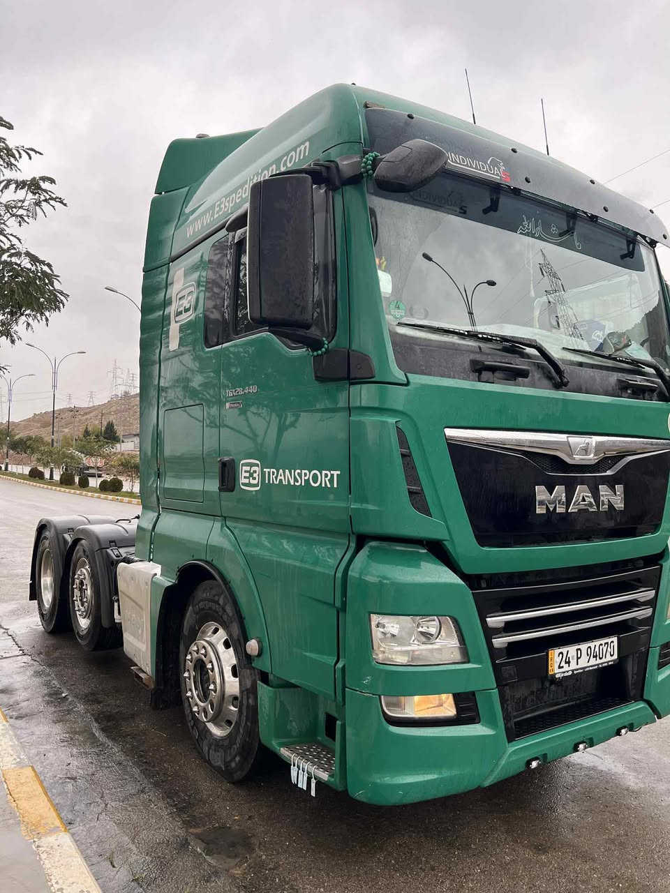 السلام عليكم 
 
راس سنكل 
موديل٢٠١٦
تخم تایەر جدیدە 
ثلاجة حاس 
ويل كرون 
سةنةوية جديدة 
رقم دهوك 

مكان دةربةديخان 
***********
