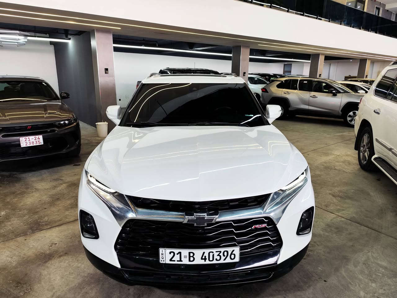 CHEVROLET BLAZER RS 2021 4x4 panorama 
شوفرليت بلايزر RS
حجم المحرك V6 سلندر (3.6L)
عداد المسافة 52 الف كيلو فقط   
المواصفات: RS فول فول مواصفات
 بانوراما و فورويل  4x4
بصمة تشغيل
بصمة 4 ابواب
(Remote Start) تشغيل عن بعد
صندوق شفط كهربائي
كشنات جلد
كشنات امامي تدفئة + تبريد
كشنات خلفي تدفئة
استيرن تدفئة
دشبول ديجيتال
Wireless شاحن موبايل
رادار امامي (تحديد مسار)
رادار جانبي (نقاط عمياء)
رادار خلفي (تحذير من الاصطدام)
شاشة كبيرة لمس
كاميرا
رادار 360
حساسات خلفية + كاميرا 4k + المرايه الوسط تصير كامره
Android Auto
Apple Car Play
مانع انزلاق+ABS
AUX+USB منافذ
Auto Start
Auto Stop
مثبت سرعة
تحكمات استيرن
هاند بريك بصمة
وبقية المواصفات المعروفة
المكان سليمانيه 
صور السونار موجود بالصور
سيارة نضيفه جدا
سيارة بدون شاصي أربع قطع صبغ مع القمارة
السعر 💰: 160 جو البلاش  
مكان السيارة سليماني
☎️***********📞☎️
