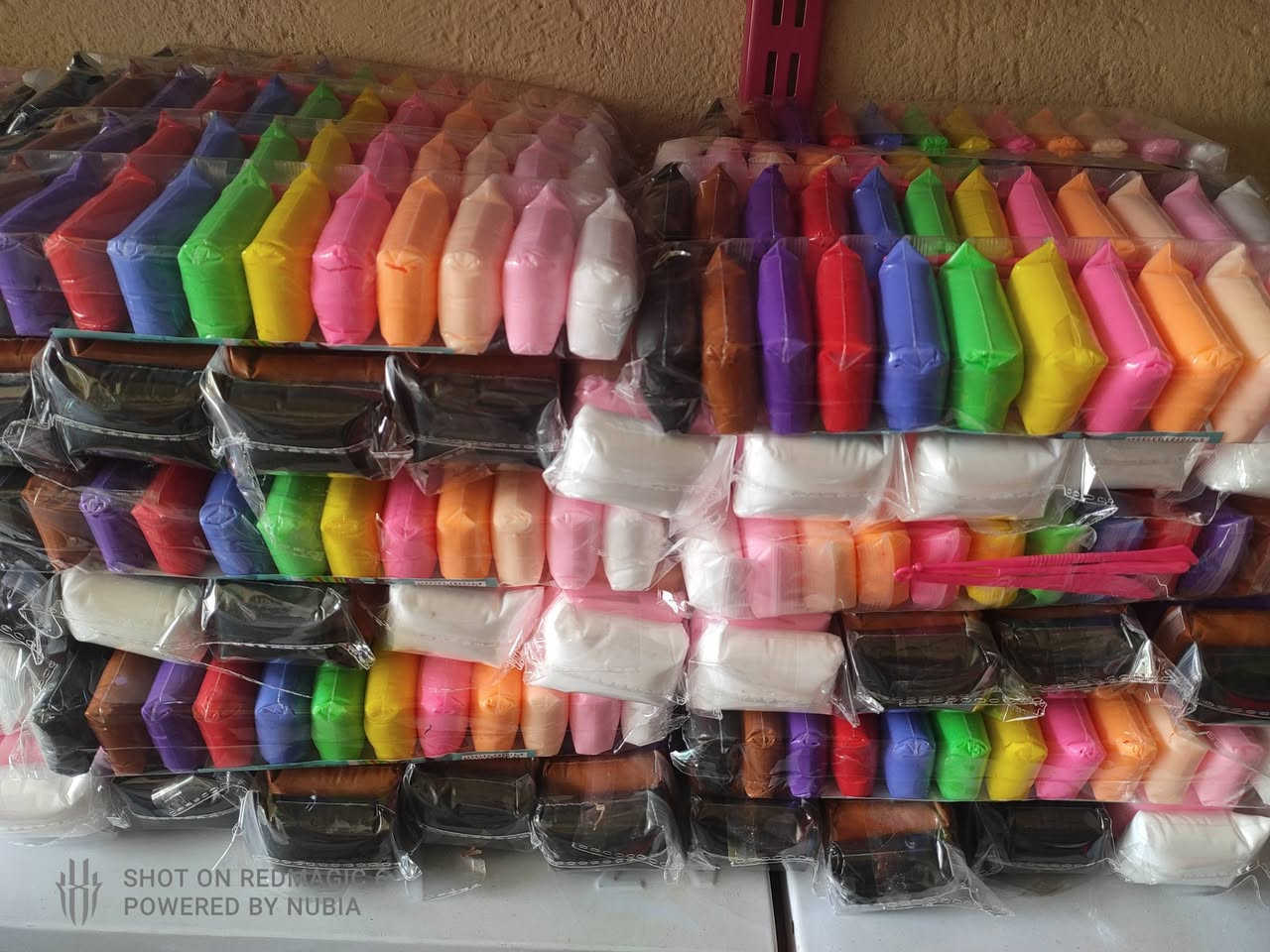 توفرت الكرات وبسعر العرض ب1500 لاطفالنا الحلوين
يجي وياها ابرة وشبكة صغيرة
..
يتوفر توصيل شكد ماتريد موجود 
واتس اب ،***********
..
مجمع اسطنبول الدغارة
