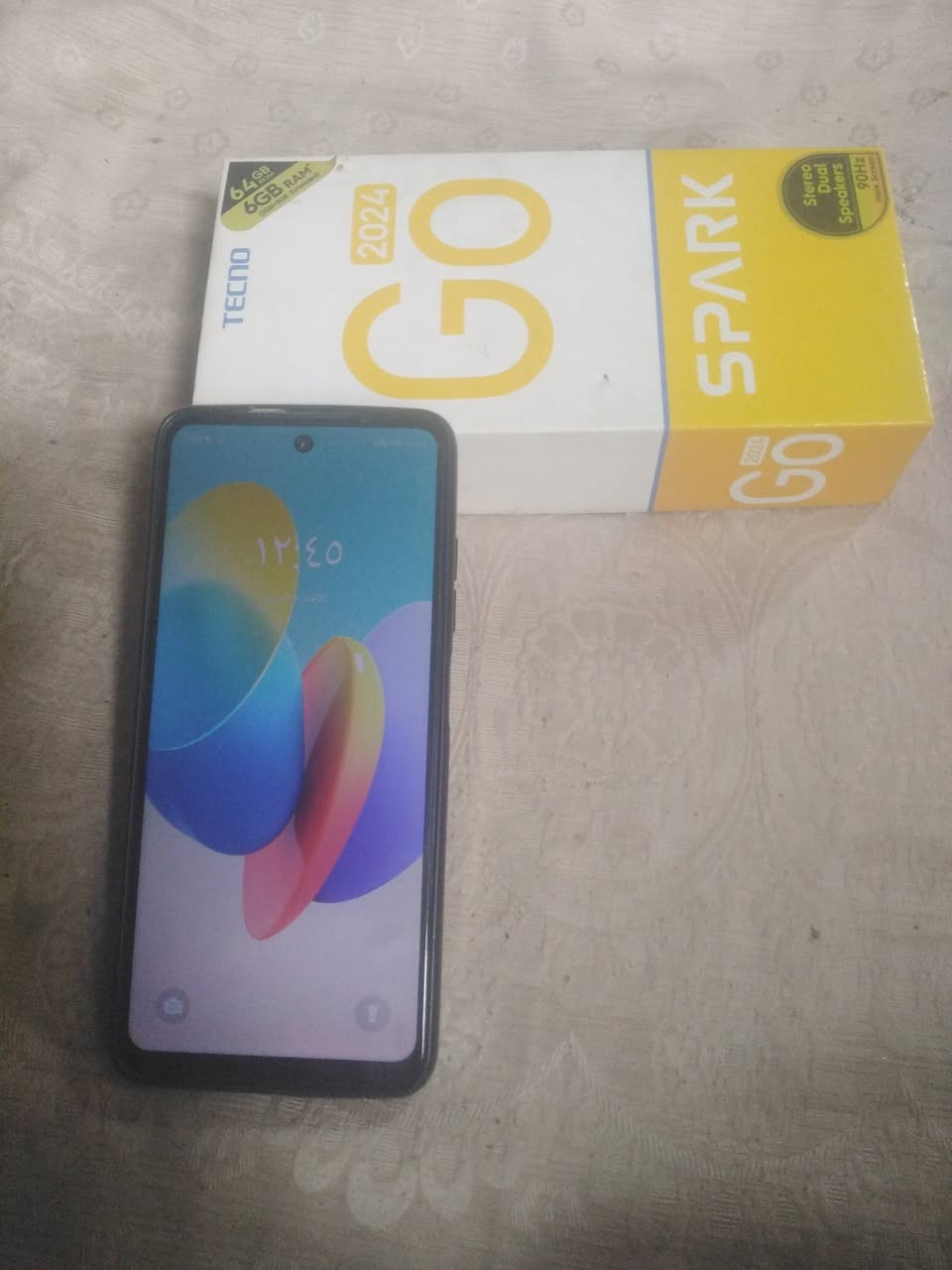 تكنوجديدمامفتوح شركه مستخدم شي قليل شرط وضع الشركه للبيع نقص بس الشاحنه سعره 100شراي يتصل *********** حي العسكري
