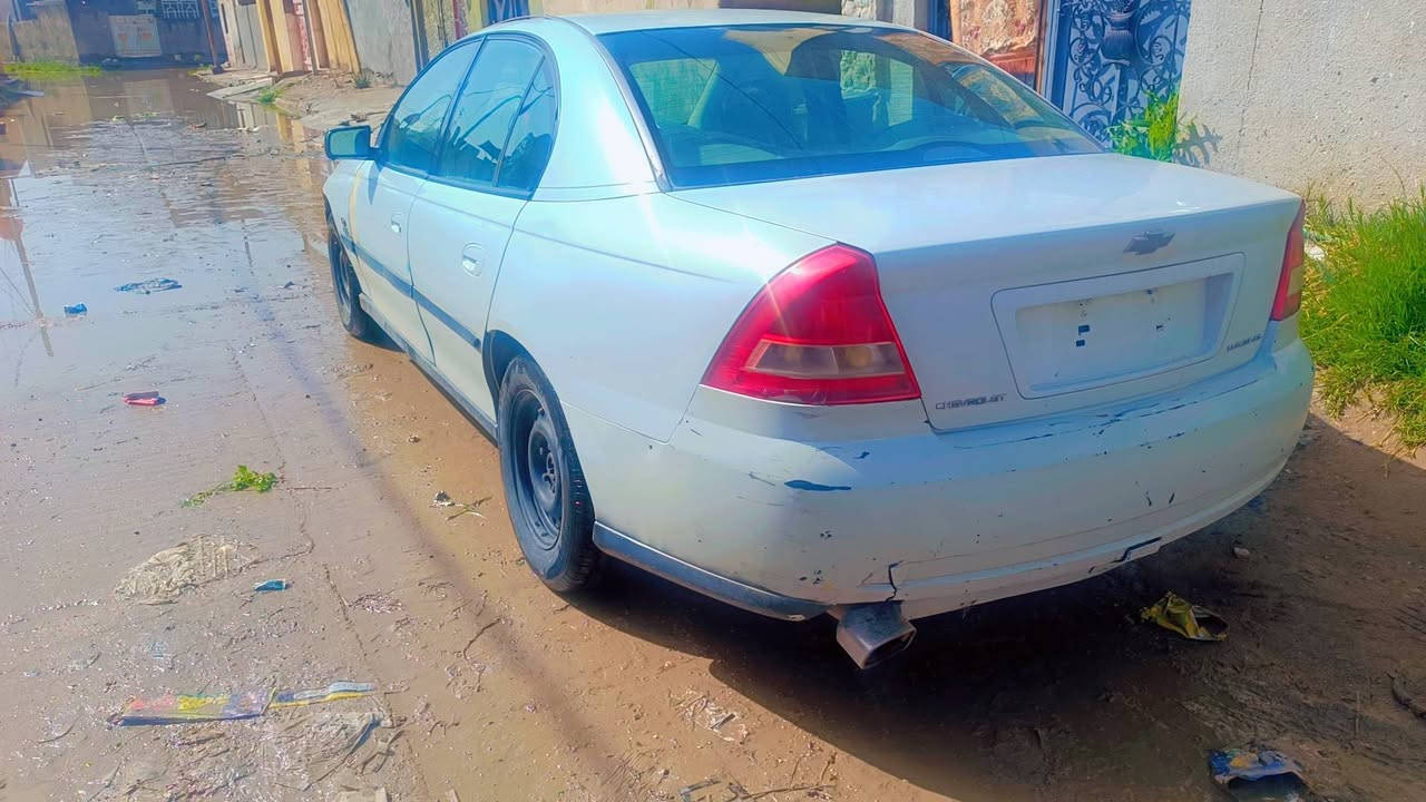 شوفر ليت لومينا موديل 2005 مزاد وزارة الداخلية جاهزة للترقيم كير محرك بلادي  واقتصادي تبريد كهربائيات كفاله تخم تاير باتري جديد السعر 35 مجال قليل المكان بابل وكاله ثاني يوم 
***********
