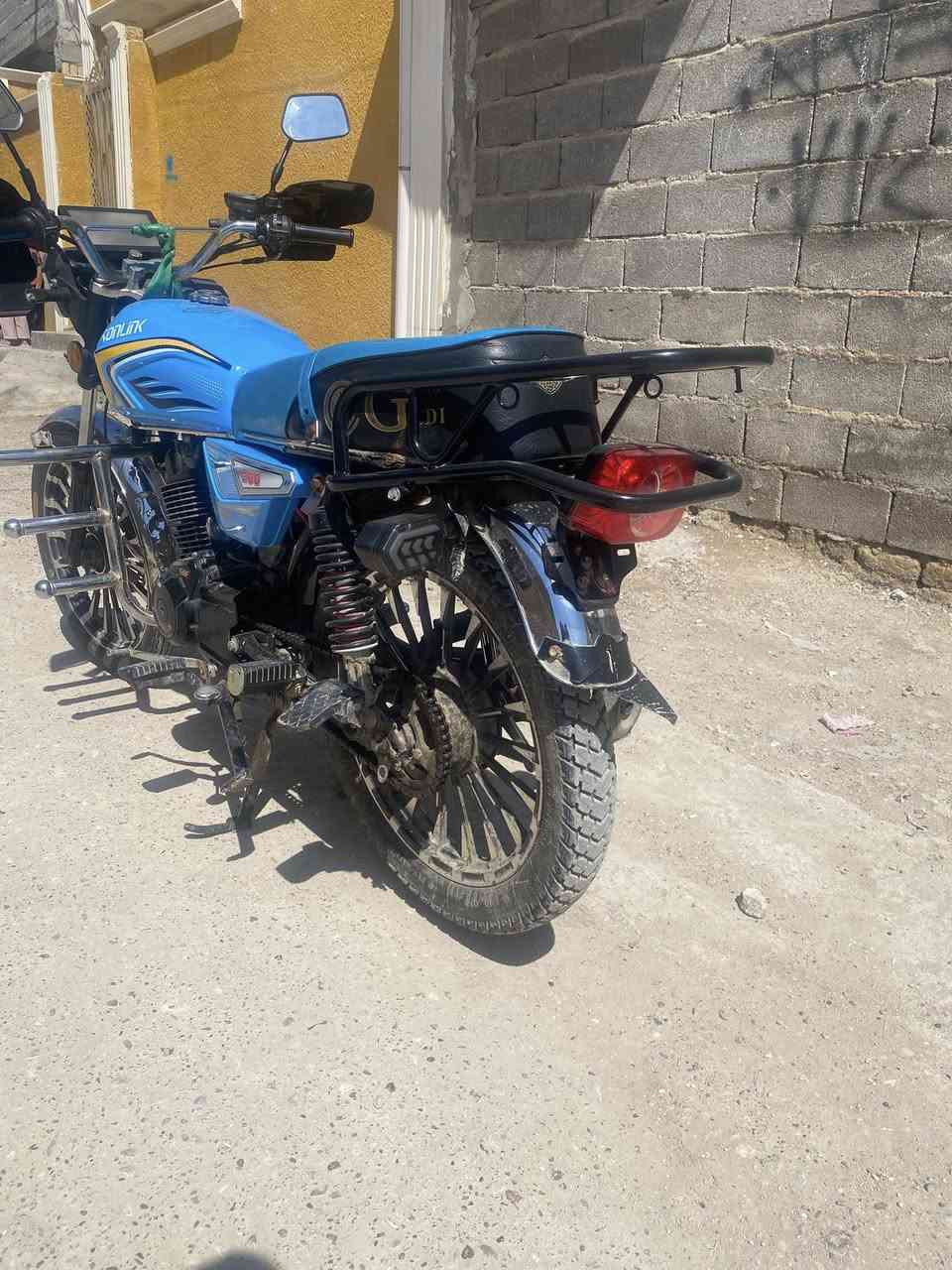 السلام عليكم مكلف بل نشر سونك مودل 25 ضاغطه و زنجبيل يعني انسه رجه فول علا اخير حبه ما ناقصه شي بس تفيلس عوزه أوراق موجوده سعر 850 وبيه مجال حك جيه مكان بغداد حي اور ***********
