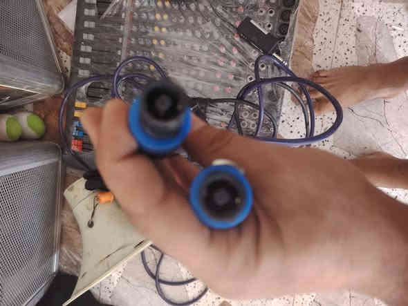 كيبل سماعه 4 خطوط نحاس
العدد 2
كل واحد 10 متر 
الناصريه قضاء الشطره 
السعر 25 واني توني ماخذ الواحد ب20 جوه السوك بويه
***********
