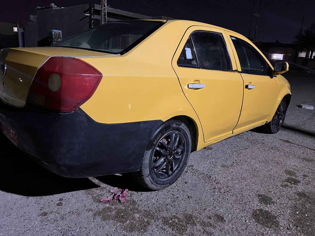 جيلي ام كي موديل 2009 محرك كورلا كير عادي بيه بدايت تبخير ورخاوه
السعر النهائي 9 مكاني فلوجه للاستفسار الاتصال على الرقم 
***********
عليها هيئه وغرامات 400 ع المشتري
