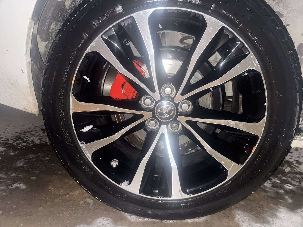 ويل كب اصلي حجم ١٧ هو وتايراته نظيفه  مال كورلا ١٧ بيع فقط السعر ٣٥٠ المكان بغداد العبيدي


**إذا كنت صاحب هذا الإعلان وتريد حذفه لأي سبب، رجاءا أرسل رسالة إلى الدعم الفني**