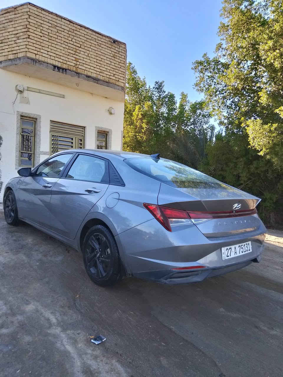 سلام عليكم سياره لنترا البيع مديل 2023
ضربت سياره بنيت مبدل الباقي مكفول  
مضروب بيه يرباك لستيرن باقي ليرباكات مكفوله 
رقم الهاتف وتساب  ***********
+
