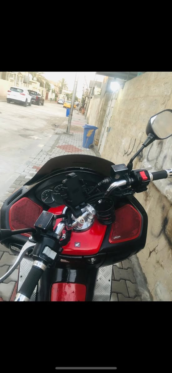 فورزة 08 خير من الله كهربائيات كاملة مناقصهة شي وعليها ادامة كاملة ٦٥٠ وبيها مجال قليل مو شراي لتراسل مكان بعقوبة تحرير ***********
