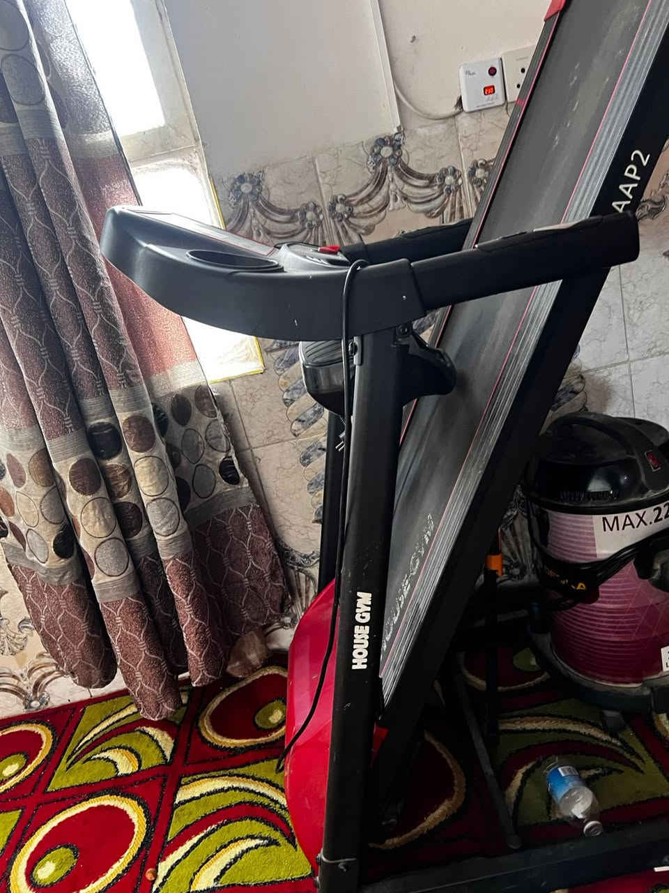 اله جري تتحمل وزن 150 كيلو  العنوان كربلاء طريق طوريج قرب السيطره الابراهيميه مقابل عمود 202
***********
