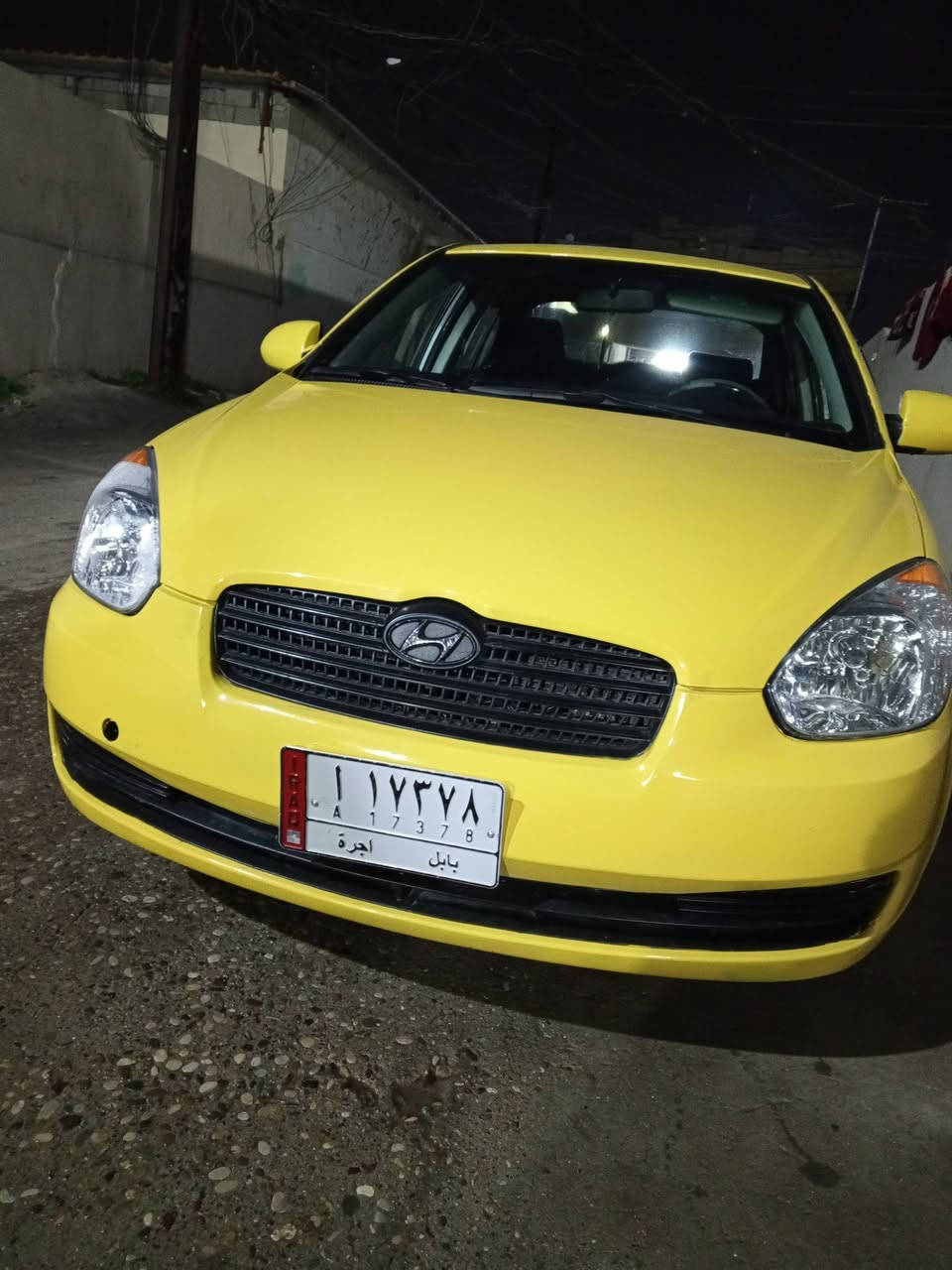 اكسنت موديل 2009 رقم بابل بدون ضرار شرط كله كير محرك طخم كهربائيات السياره كوري ما مسجل عل كابون تأخذ رقم وسنويه وهزه وهيئه وغرمات كلو صفر مع رقم دولي بس الي يشتري وكل المصاريف مال تحويل عليه يأخذ صافي الي يشتري سعر 85 ورقه .*********** .***********  مكان السياره الموصل حي الوحده  فقد ما ابيع قسط ما بيع
