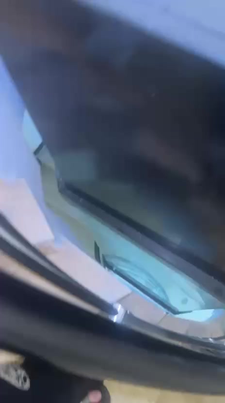 من رخصت الادمن مصعد للبيع يتحمل ٤ اشخاص علمن المصعد مشدود وشغال تجي اتشوفه اذا عجبك سعره تفتح وتاخذ الاتصال عله هذه الرقم ***********
