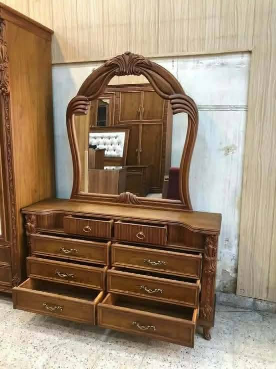 جمال و اناقه غرفه💯🔥شغل ثقيل زان حفر درجة اولى
موديل حديث شغل جديد غير مستعمل 
الي يدور غرف مناسبه لايتصل عليه عيوني 
واتساب دزلي صوره الغرفه ودزلك سعر💥🔥
***********
