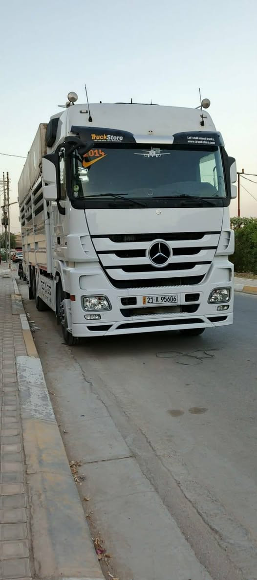 سلام عليكم سياره موديل 2004 سنويه 31 فحص وهزه جديد موصفات ريتايدر خمس طكات/ليزريات/ثلاجة/دبل مناميه/حجم 2550/محدثة جمالية/السيارات خير من الله /لاتصال على هذا الرقم/***********/////***********
