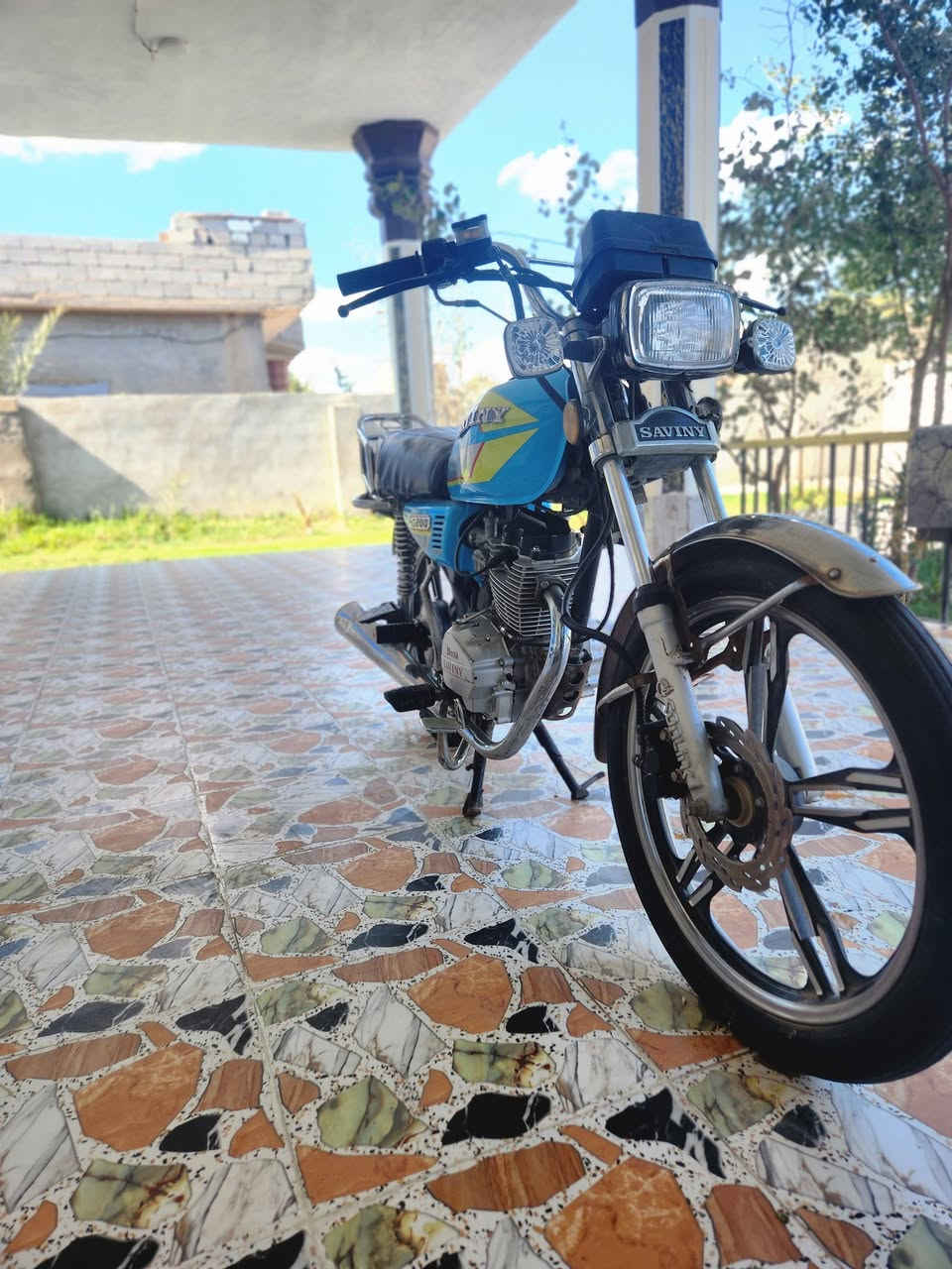 سلام عليكم دراجة للبيع مديل ٢٠ أوراق كاملة السعر ٣٥٠ وبي مجال ***********
